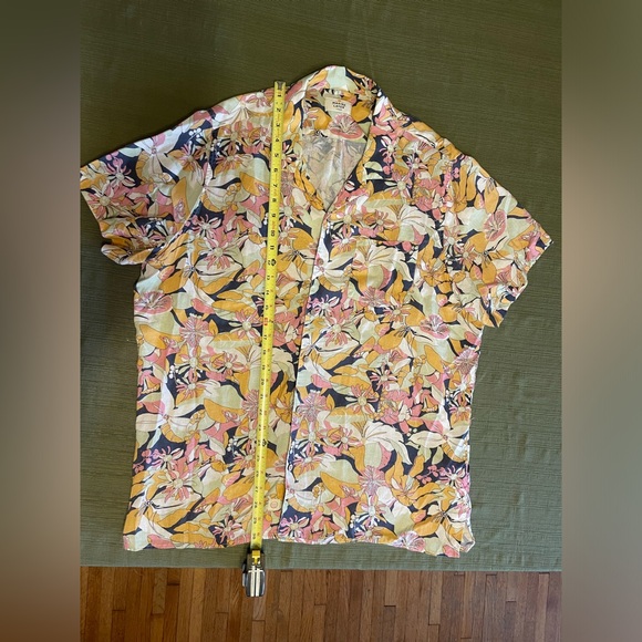 Marine Layer Tencel Shirt - Picture 4 of 4